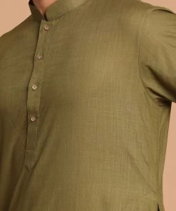 Kurta Sets VASTRAMAY Men's Olive Green Solid Kurta With Pyjamas