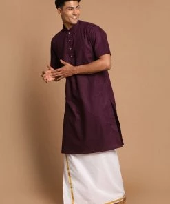 VASTRAMAY Men's Purpple Cotton Kurta And Mundu Set