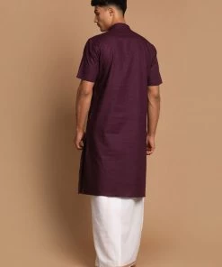 VASTRAMAY Men's Purpple Cotton Kurta And Mundu Set 10 VASTRAMAY Men's Purpple Cotton Kurta And Mundu Set