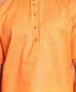 Kurta Sets VASTRAMAY Men's Orange Cotton Blend Solid Kurta 11 Kurta Sets VASTRAMAY Men's Orange Cotton Blend Solid Kurta