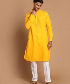VASTRAMAY Men's Yellow And White Color Cotton Blend Kurta With Pant Set Ganesh Chaturthi