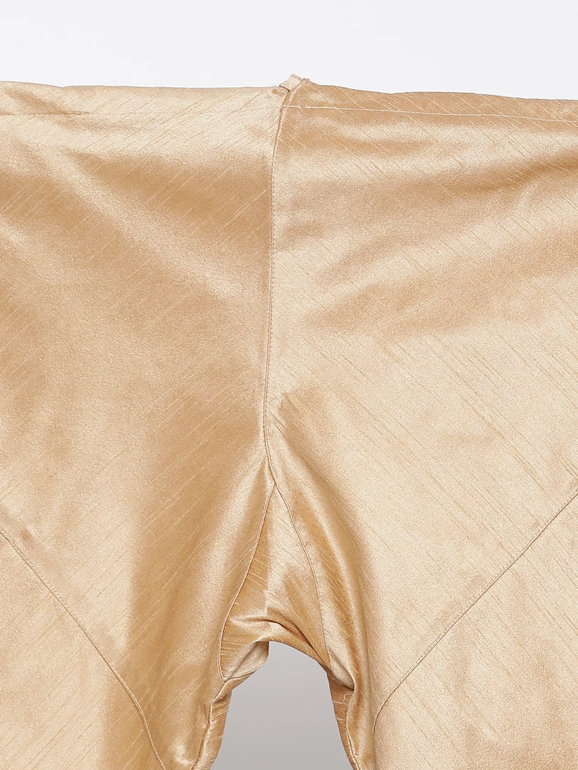 VASTRAMAY Men's Green Cotton Silk Blend Kurta And Pyjama Set 7 VASTRAMAY Men's Green Cotton Silk Blend Kurta And Pyjama Set