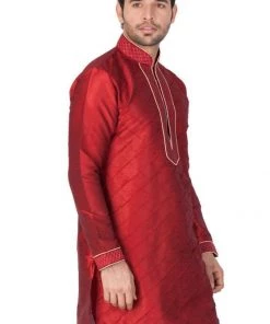 Vastramay Men's Maroon Silk Blend Kurta