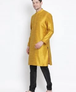 VASTRAMAY Men's Yellow Cotton Silk Blend Kurta And Pyjama Set