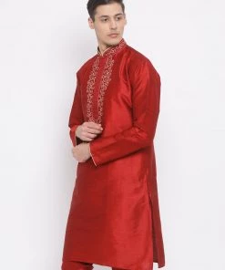 Vastramay Men's Maroon Cotton Silk Blend Kurta