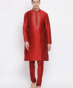 VASTRAMAY Men's Maroon Silk Blend Kurta And Maroon Pyjama Set Kurta Sets