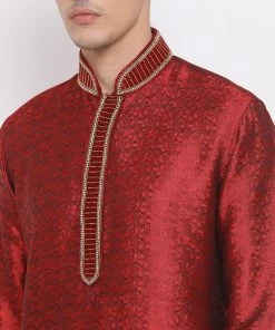 Dhoti Kurta Sets VASTRAMAY Men's Maroon Silk Blend Kurta And Maroon Dhoti Set 13 Dhoti Kurta Sets VASTRAMAY Men's Maroon Silk Blend Kurta And Maroon Dhoti Set