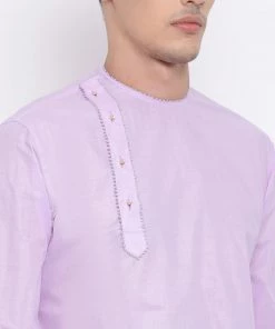 Vastramay Men's Purple Cotton Blend Kurta
