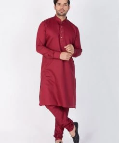 Vastramay Men's Maroon Cotton Kurta And Pyjama Set