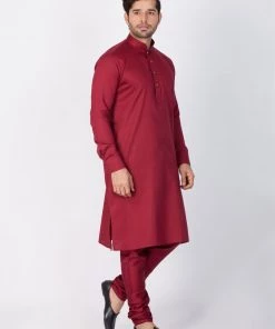 Vastramay Men's Maroon Cotton Kurta And Pyjama Set