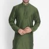 VASTRAMAY Men's Green Cotton Silk Blend Kurta