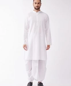 VASTRAMAY Men's White Cotton Blend Kurta And Dhoti Set