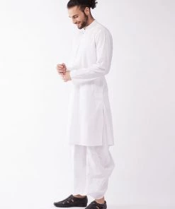 VASTRAMAY Men's White Cotton Blend Kurta And Dhoti Set