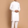 VASTRAMAY Men White Kurta With Pyjamas Set 2 VASTRAMAY Men White Kurta With Pyjamas Set