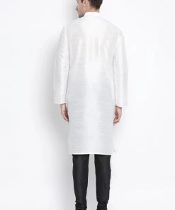 VASTRAMAY Men's White Cotton Silk Blend Kurta And Pyjama Set
