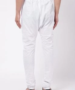 VASTRAMAY Men White Solid Pure Cotton Relaxed-Fit Pyjama