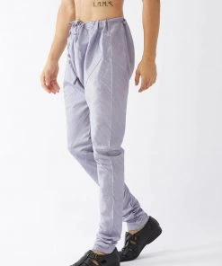 VASTRAMAY Men's Lavender Solid Straight-Fit Churidar Pyjama