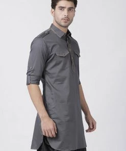 Vastramay Men's Grey Cotton Blend Kurta