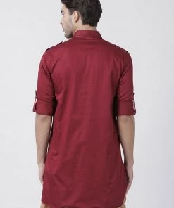 Vastramay Men's Maroon Cotton Blend Kurta 11 Vastramay Men's Maroon Cotton Blend Kurta