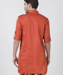 Vastramay Men's Orange Cotton Blend Kurta