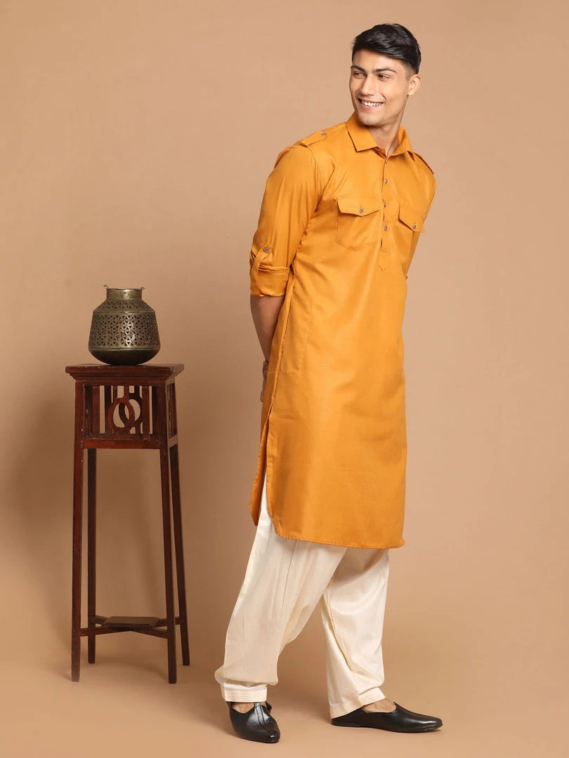 VASTRAMAY Men's Rust Coloured Pathani Cotton Blend Kurta 7 VASTRAMAY Men's Rust Coloured Pathani Cotton Blend Kurta