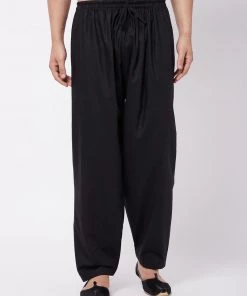 VASTRAMAY Men's Black Cotton Blend Salwar