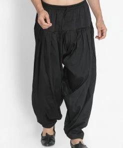 Rakhi VASTRAMAY Men's Black Cotton Blend Patiala Pyjama