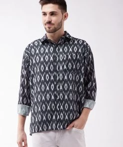 VASTRAMAY Men's Black Cotton Blend Ethnic Shirt