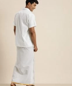 VASTRAMAY Men's White Cotton Shirt And Mundu Set 12 VASTRAMAY Men's White Cotton Shirt And Mundu Set