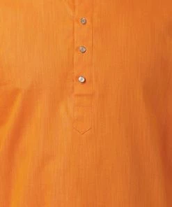 Vastramay Men's Orange Cotton Blend Kurta