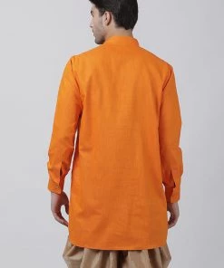 Vastramay Men's Orange Cotton Blend Kurta