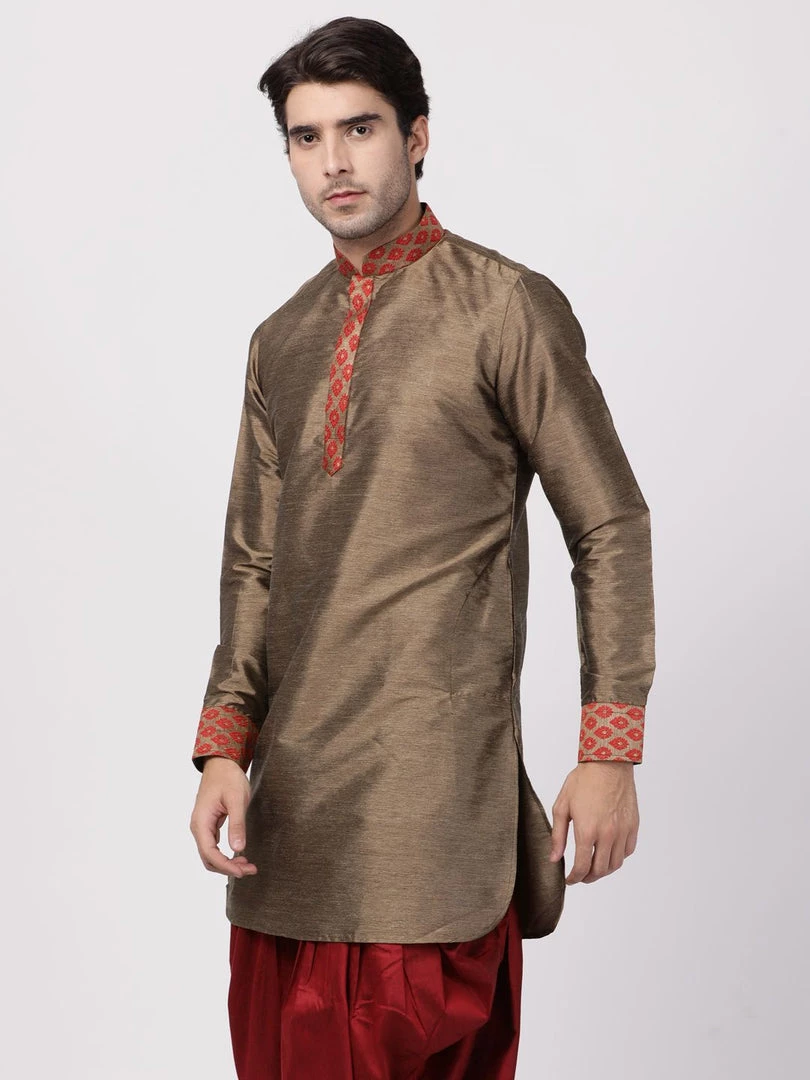 Vastramay Men's Bronze And Maroon Toned Silk Blend Kurta 4 Vastramay Men's Bronze And Maroon Toned Silk Blend Kurta