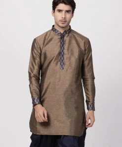 Vastramay Men's Bronze And Navy Blue Silk Blend Kurta