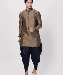 Vastramay Men's Bronze And Navy Blue Silk Blend Kurta