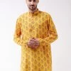 Vastramay Men's Multicolor-Base-Mustard Muslin Cotton Kurta