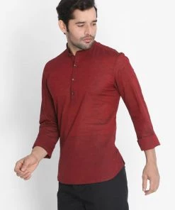 Vastramay Men's Maroon Pure Cotton Short Kurta