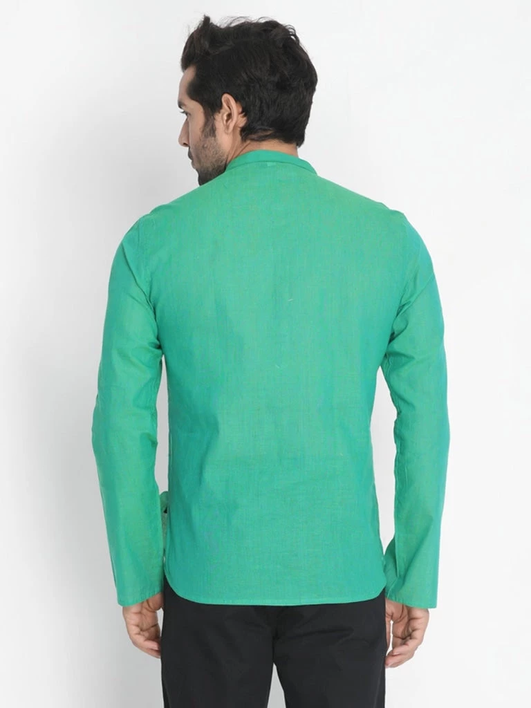 Vastramay Men's Green Pure Cotton Short Kurta 5 Vastramay Men's Green Pure Cotton Short Kurta