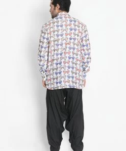 Vastramay Men's White Cotton Blend Kurta And Patiala Set