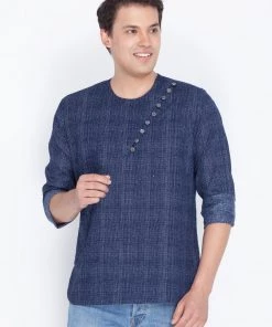 Vastramay Men's Blue Printed Cotton Blend Short Kurta