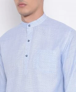 Vastramay Men's Blue Cotton Blend Short Kurta