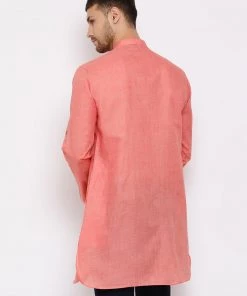 Vastramay Men's Pink Cotton Blend Short Kurta
