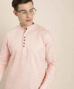 VASTRAMAY Men's Pink Solid Pure Cotton Kurta