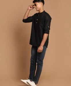 VASTRAMAY Men's Black Color Short Cotton Kurta 12 VASTRAMAY Men's Black Color Short Cotton Kurta