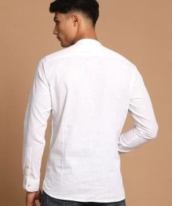 VASTRAMAY Men's White Color Short Cotton Kurta