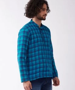 VASTRAMAY Men's Blue Pure Cotton Kurta