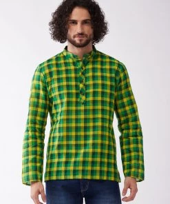 VASTRAMAY Men's Green Pure Cotton Kurta Rakhi