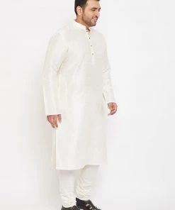 Vastramay Men's Plus Size Cream Silk Blend Kurta And Pyjama Set