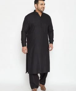 Vastramay Men's Plus Size Black Cotton Blend Pathani Set