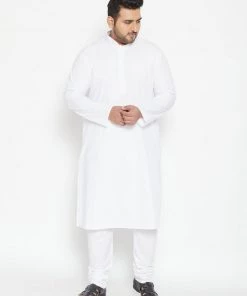 Vastramay Plus Size Collection Men's Plus Size White Cotton Blend Kurta Pyjama Set