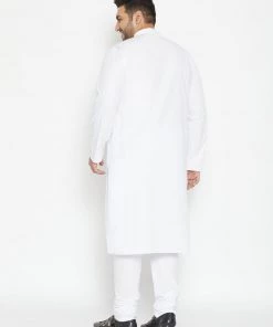 Vastramay Plus Size Collection Men's Plus Size White Cotton Blend Kurta Pyjama Set 11 Vastramay Plus Size Collection Men's Plus Size White Cotton Blend Kurta Pyjama Set